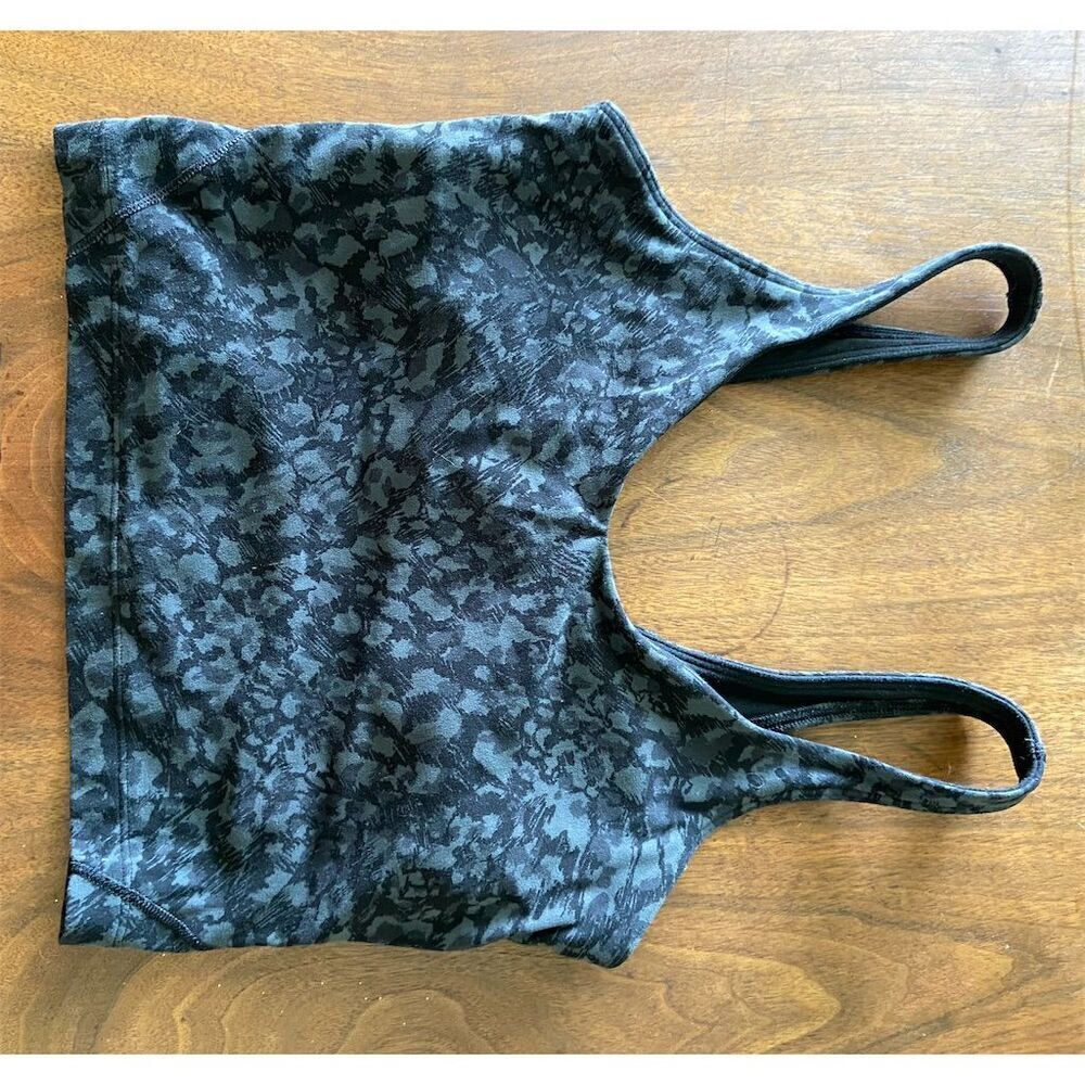 Lululemon Athletica Women's Leopard Print Cropped Tank Top Yoga Gym Running